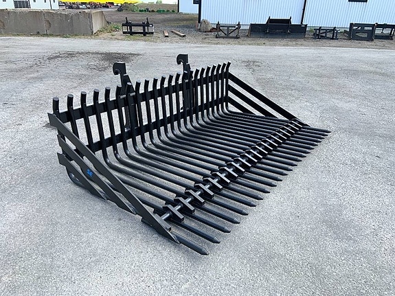 SE Equipment  nya stengrepar med Stora BM fäste 2 of 5