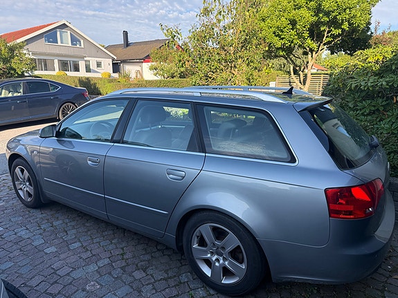 Audi A4 3 of 7