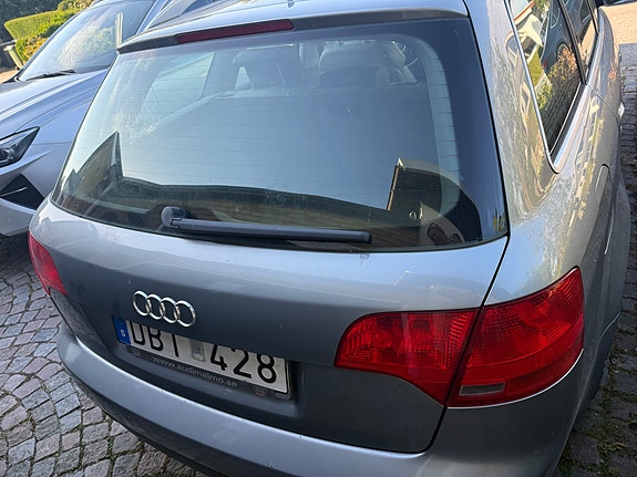 Audi A4 2 of 7