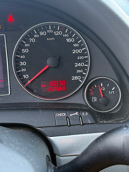 Audi A4 7 of 7