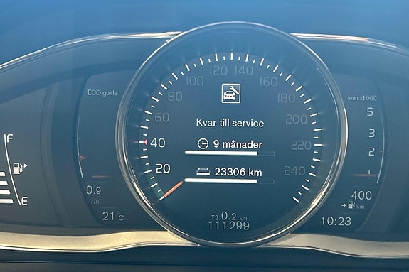 Volvo XC60 17 of 29