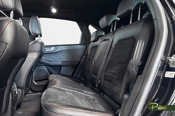 Ford Kuga 10 of 17