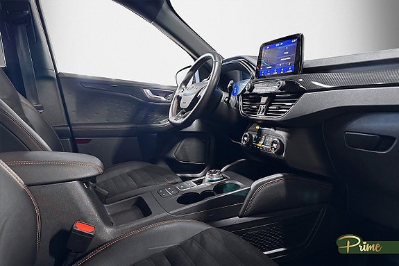Ford Kuga 14 of 17
