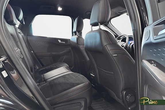 Ford Kuga 13 of 17