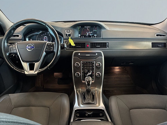 Volvo XC70 8 of 27