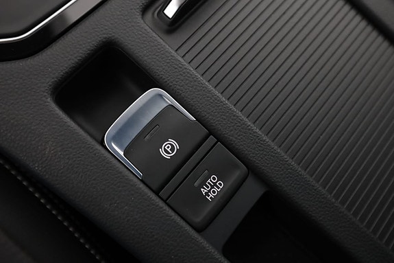Volkswagen Passat Alltrack 30 of 30