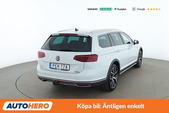 Volkswagen Passat Alltrack 6 of 30