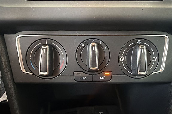 Volkswagen Polo 14 of 17