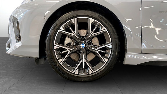BMW 120 9 of 10