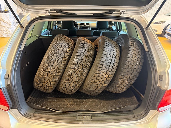 Volkswagen Golf I 18 of 18