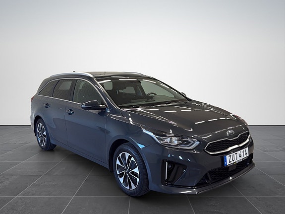 Kia Ceed 4 of 21