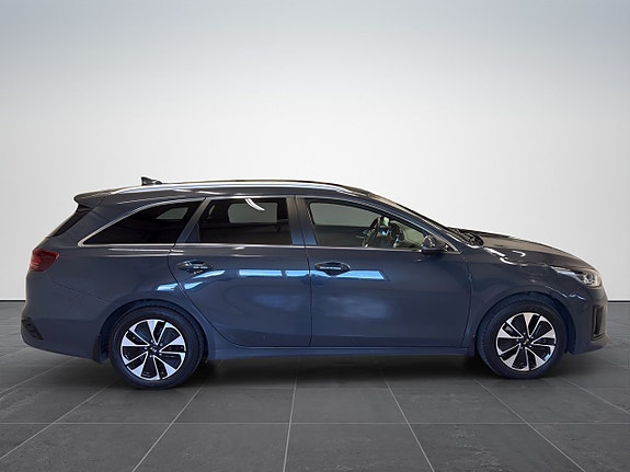 Kia Ceed 5 of 21