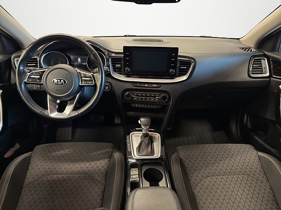 Kia Ceed 13 of 21