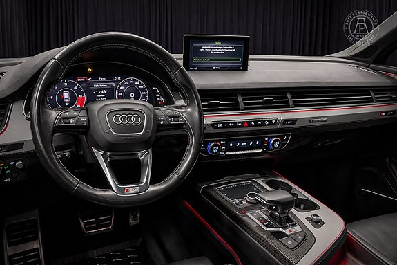 Audi SQ7 7 of 11