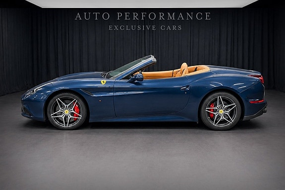 Ferrari California T 2 of 12