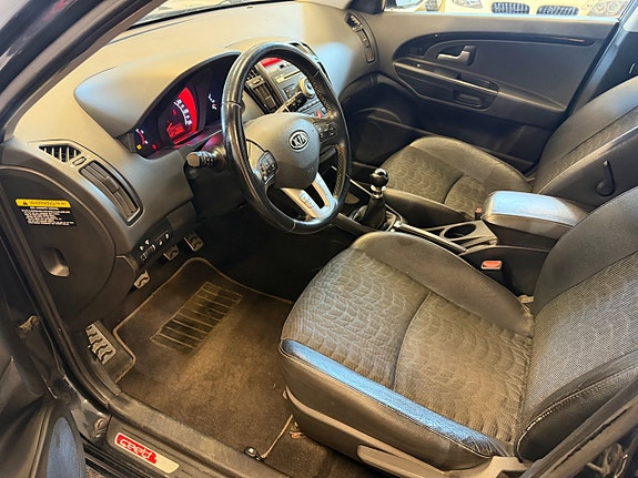 Kia Ceed 10 of 14