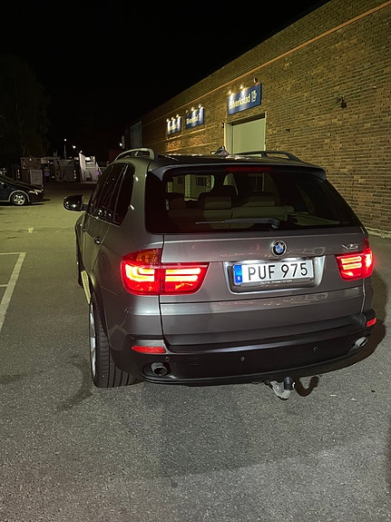 BMW X5 5 of 7