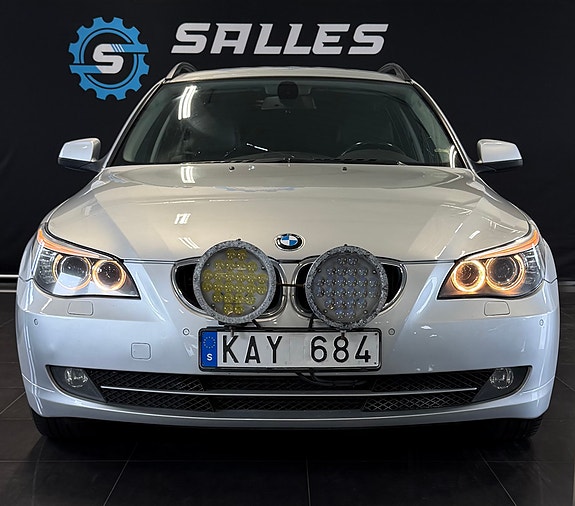 BMW 520d 3 of 30