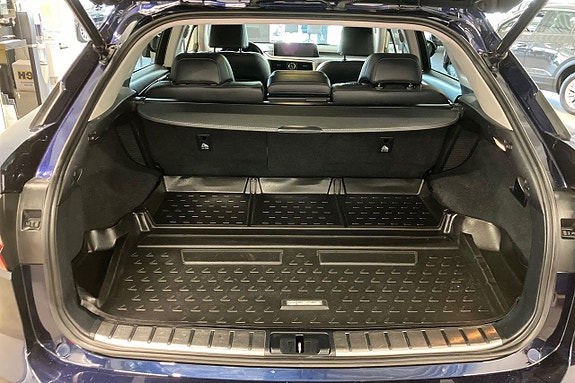 Lexus RX450h 26 of 30