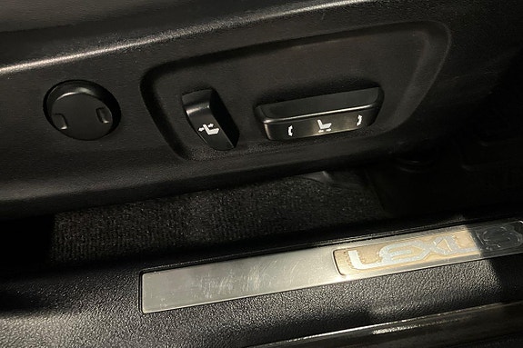 Lexus RX450h 22 of 30