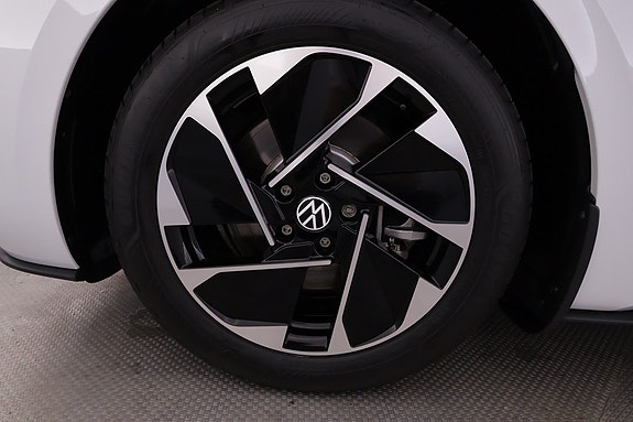 Volkswagen ID.3 25 of 27