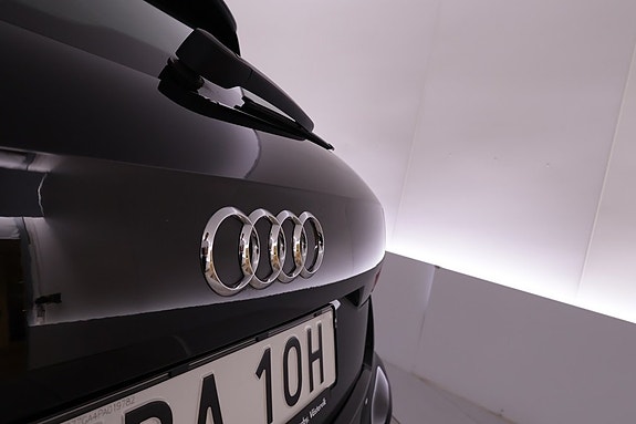 Audi Q2 10 of 18