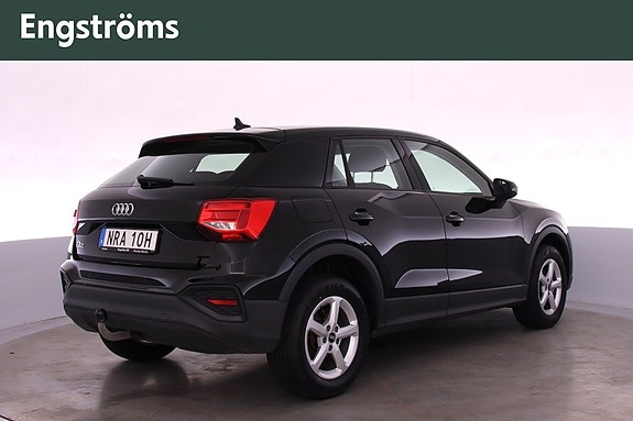 Audi Q2 3 of 18
