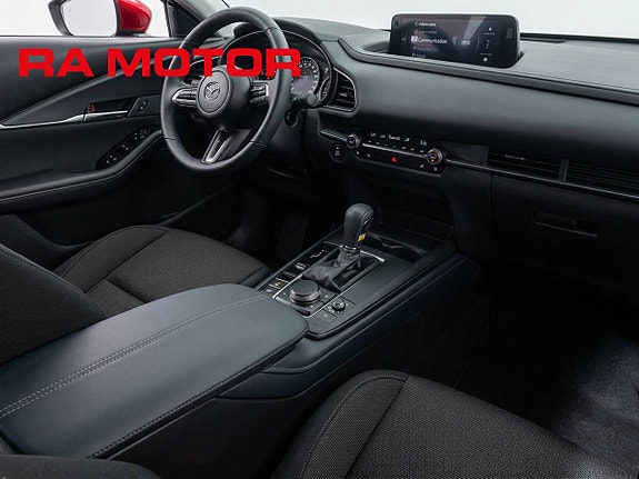 Mazda CX-30 7 of 23