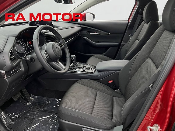 Mazda CX-30 8 of 23