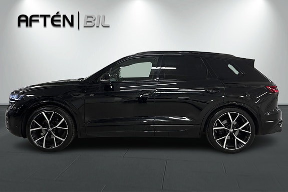 Volkswagen Touareg 10 of 30