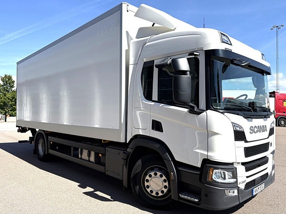 Scania P 360 B4x2NB Distribution 8 of 12