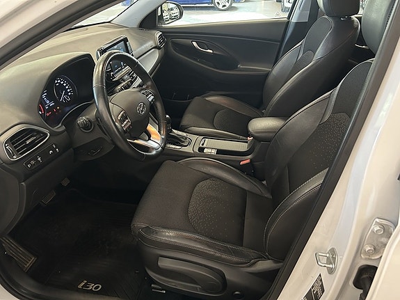 Hyundai i30 14 of 19