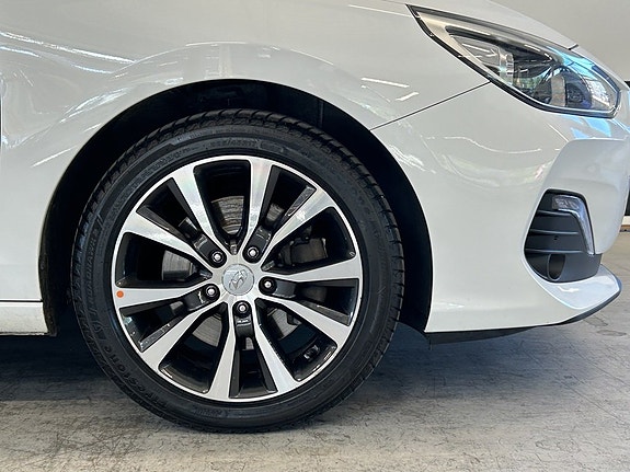 Hyundai i30 6 of 19