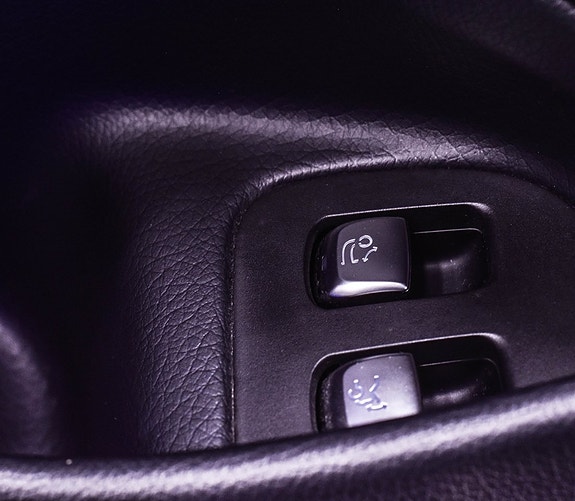 Mercedes-Benz E220 23 of 23