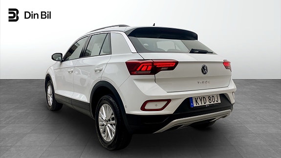 Volkswagen T-Roc 3 of 12
