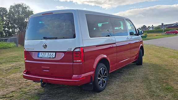 Volkswagen Caravelle 7 of 15