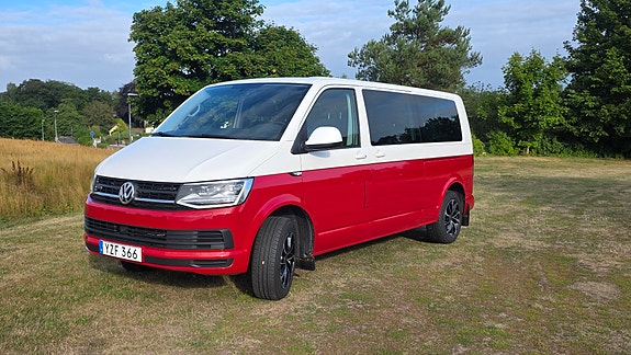 Volkswagen Caravelle 3 of 15