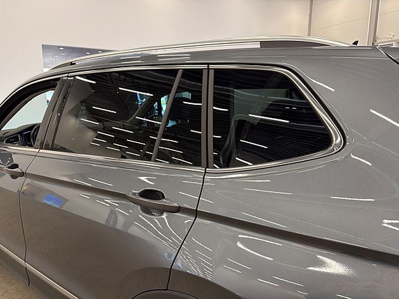 Volkswagen Tiguan Allspace 22 of 23