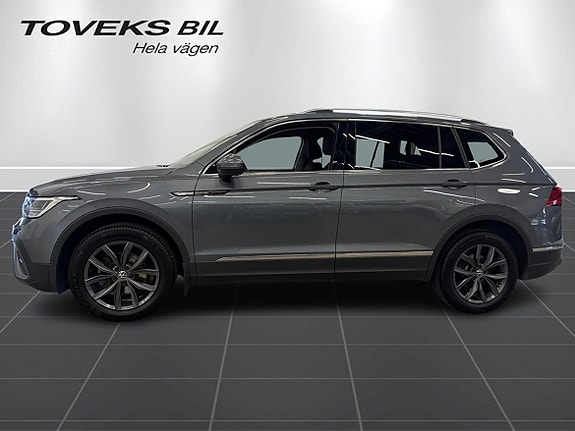 Volkswagen Tiguan Allspace 6 of 23