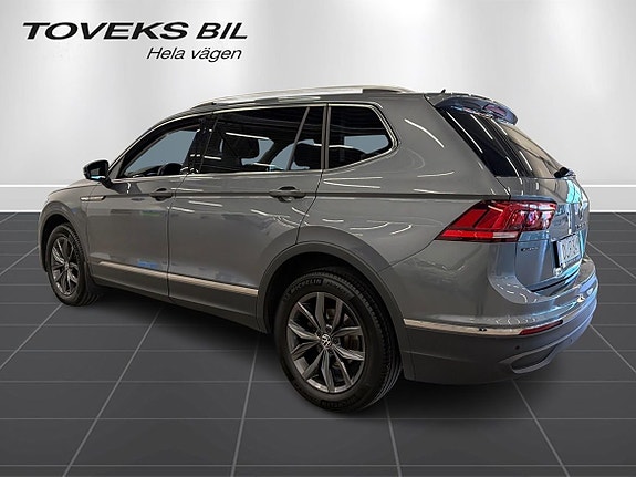 Volkswagen Tiguan Allspace 5 of 23