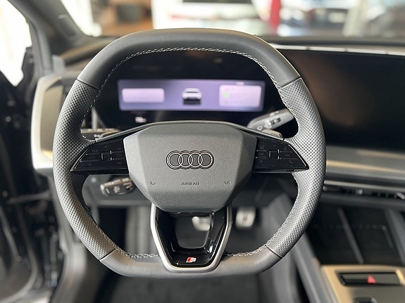 Audi Audi 16 of 18