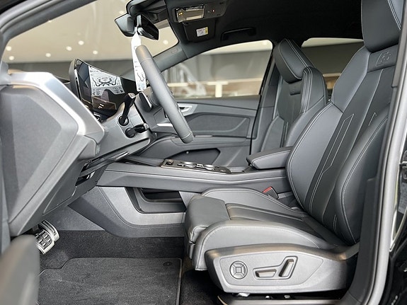 Audi Audi 13 of 18