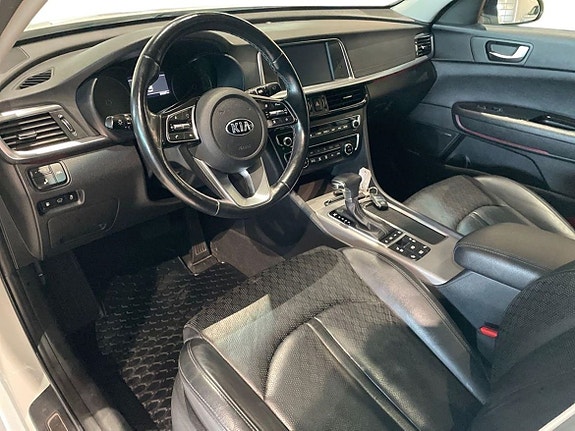 Kia Optima 10 of 21