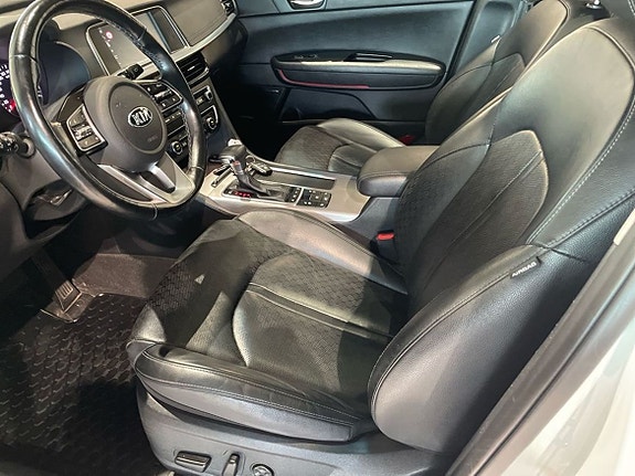 Kia Optima 17 of 21