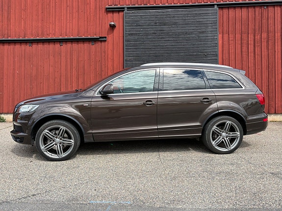 Audi Q7 8 of 19