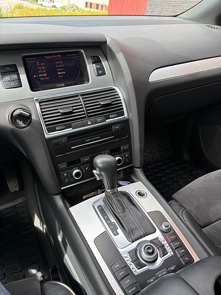 Audi Q7 14 of 19