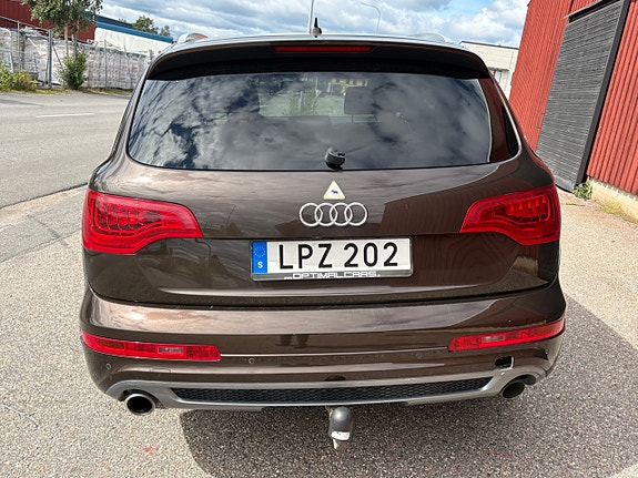 Audi Q7 6 of 19