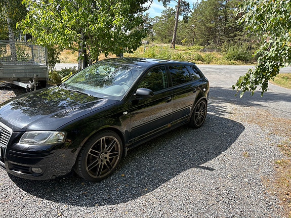 Audi A3 4 of 7