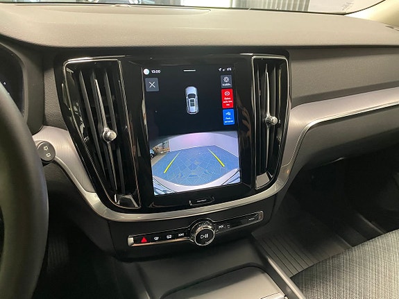 Volvo V60 Cross Country 17 of 20