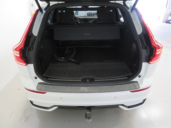 Volvo XC60 7 of 11
